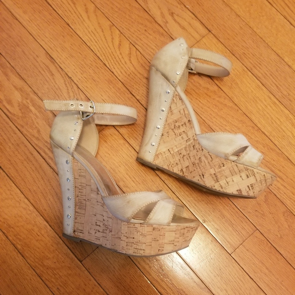 Bakers Wedge Heel